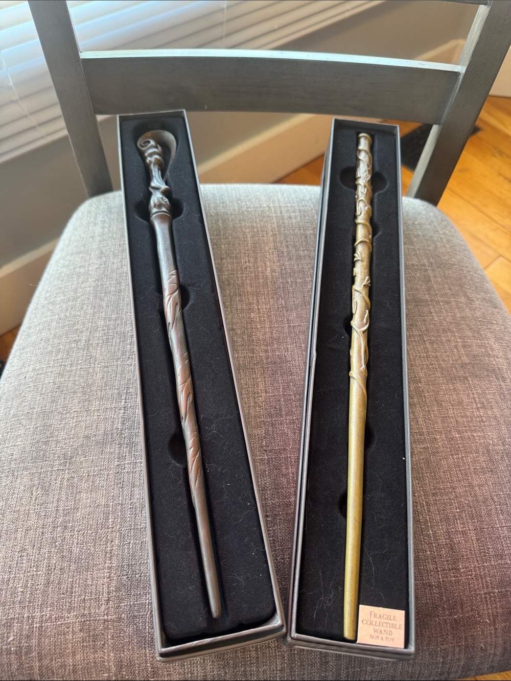 Universal Studios Harry Potter Wands Hermonie Fluer 2015